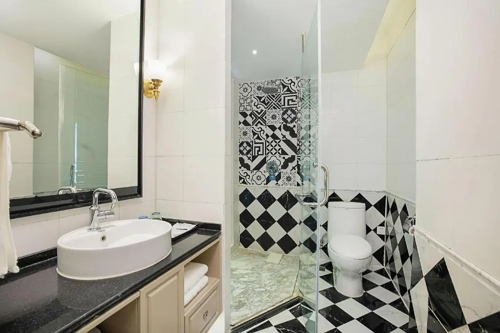 Biway Fashion Hotel - Puyang Lianhua