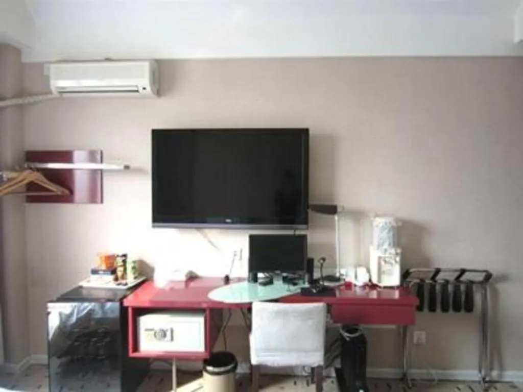 Biway Fashion Hotel - Puyang Lianhua